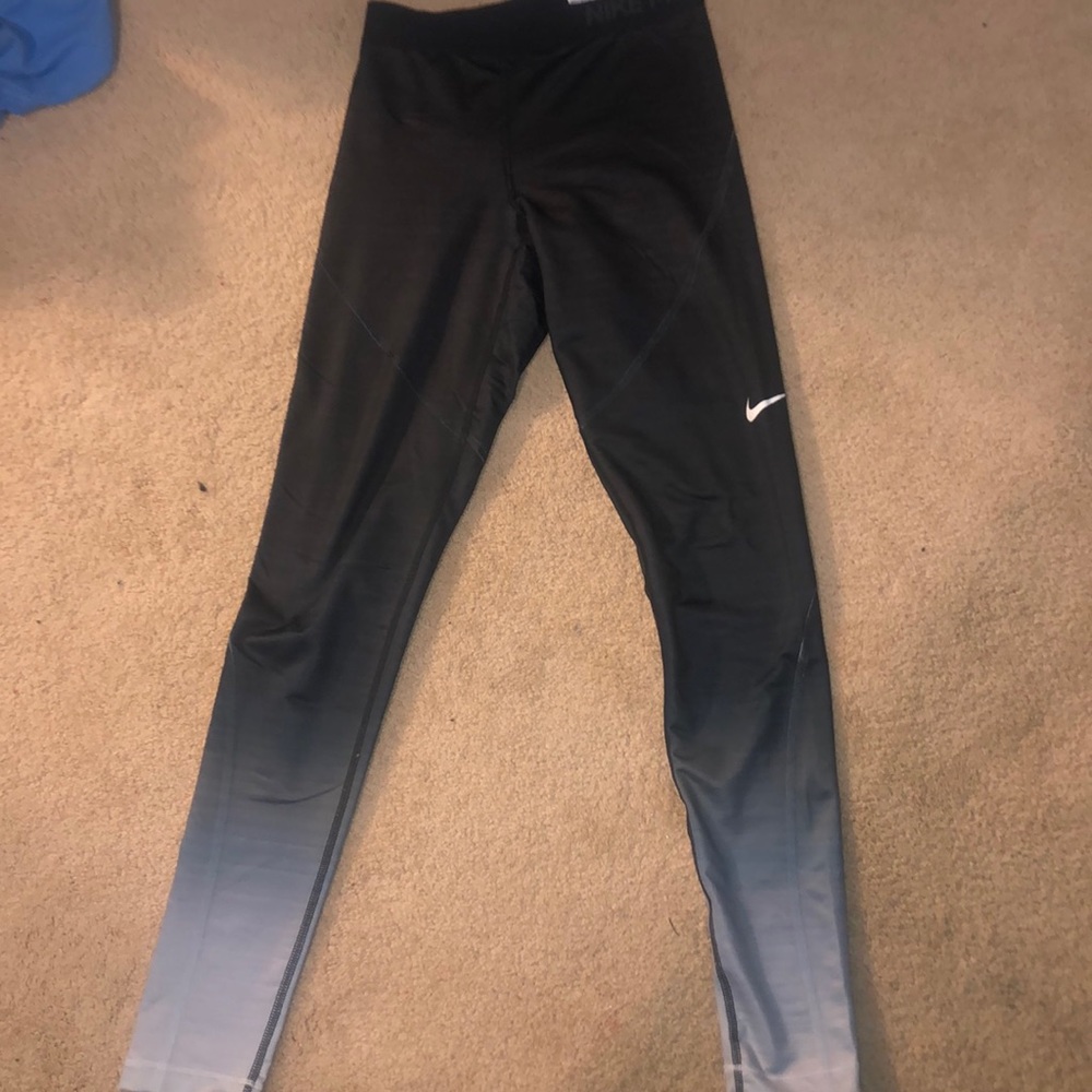 Nike Pro HyperWarm Leggings